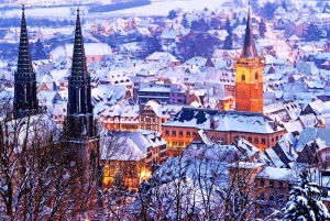 ALSACE - Les Marchés de Noël typiques (pages 30-31)