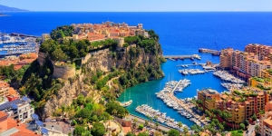CÔTE D’AZUR - PROVENCE - Menton - p.58-59