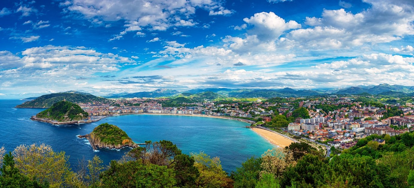 ESPAGNE - "Le Pays Basque, Navarre & La Rioja" - p.242-243