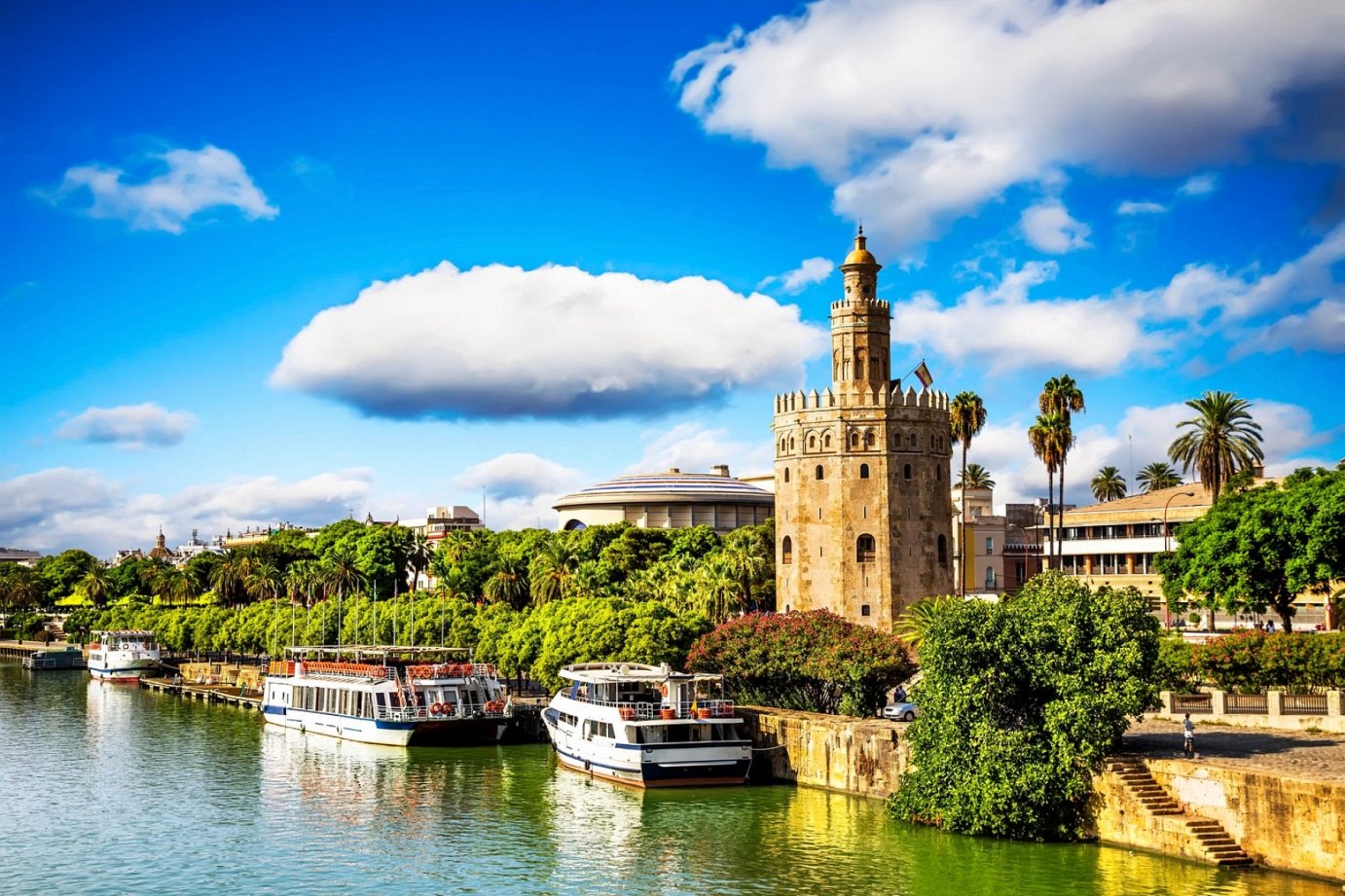 GUADALQUIVIR : "Traditions et gastronomie ibériques" (p.104 & 105)